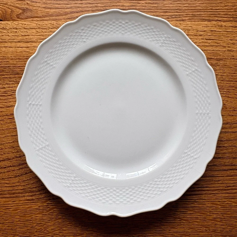 Belvedere by Kaiser W Germany set of 5 White plates ~10.5 in